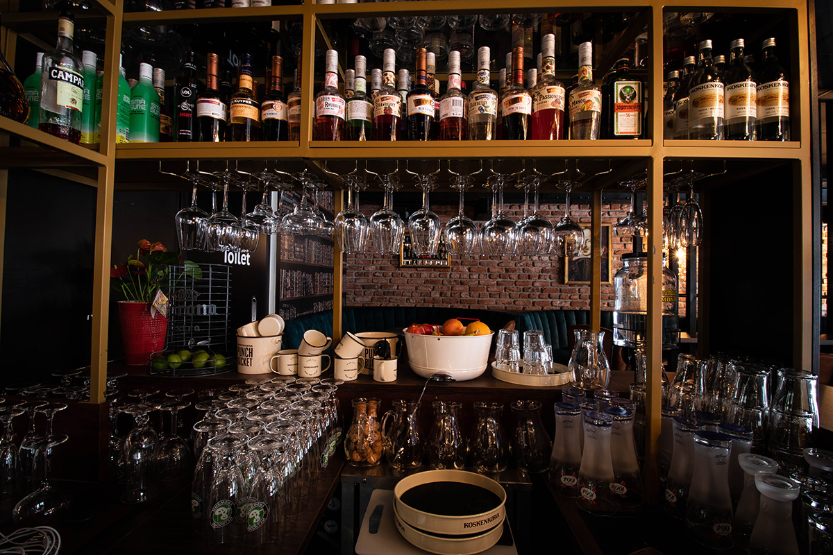 Tamperelaisen Bar Prince Hamletin baaritiski